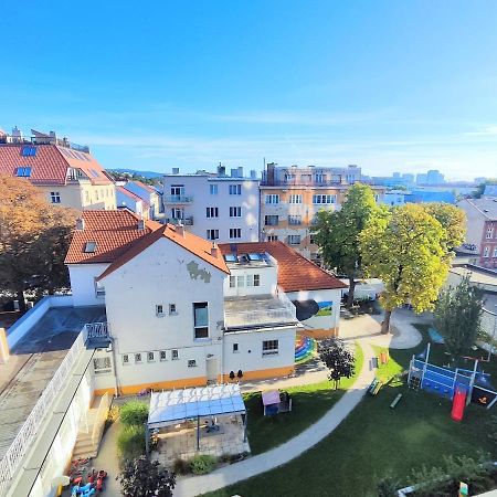 Schanz - Quietly Oriented - Private Parking - Balcony Bratislava Esterno foto