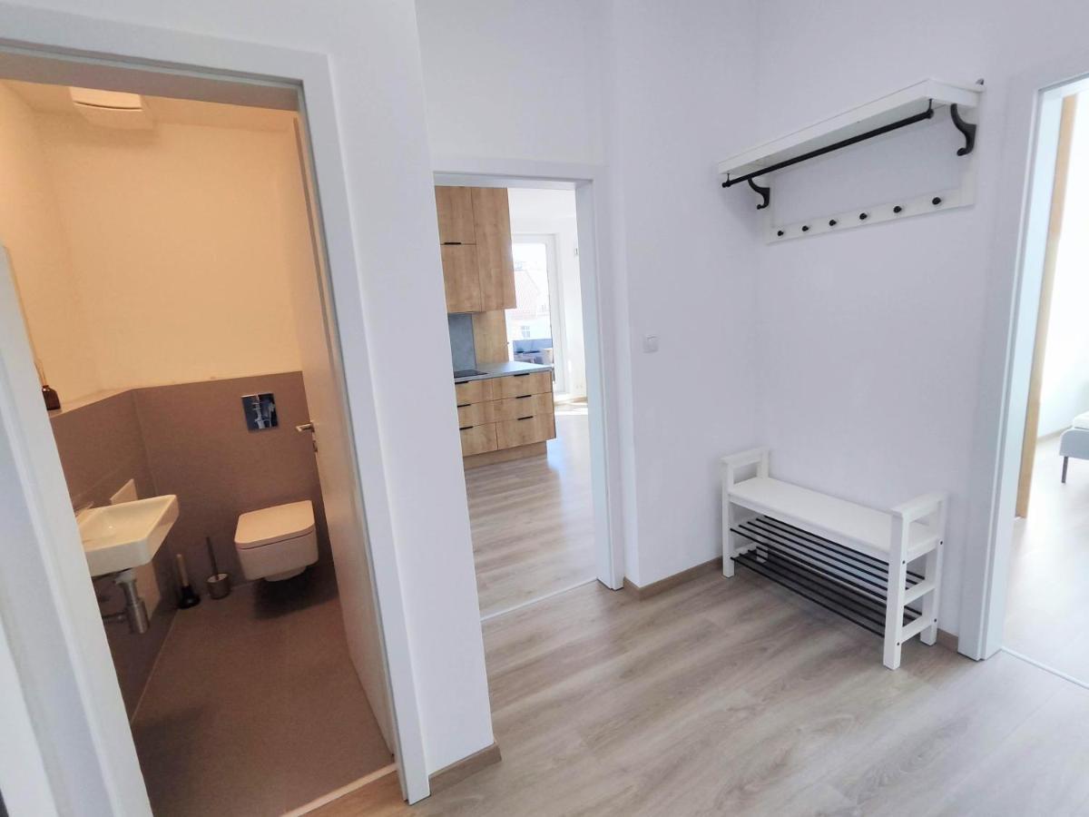 Schanz - Quietly Oriented - Private Parking - Balcony Bratislava Esterno foto