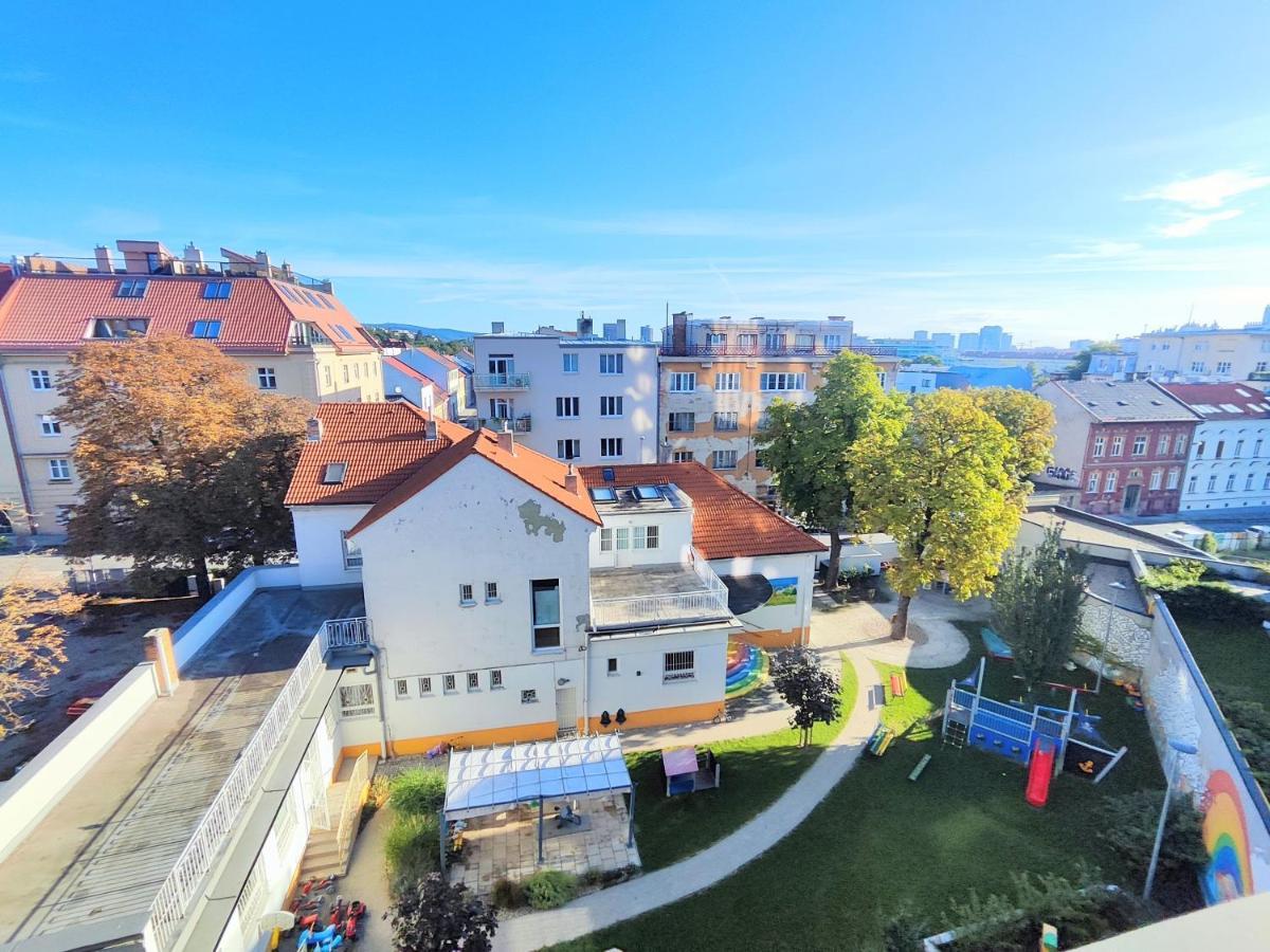 Schanz - Quietly Oriented - Private Parking - Balcony Bratislava Esterno foto